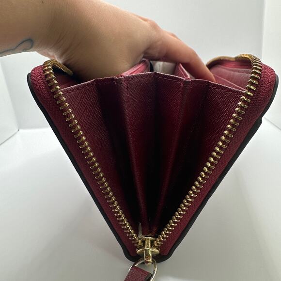 KATE SPADE New York Brynn Large Continental Zip Around Wallet - Picture 11 of 12